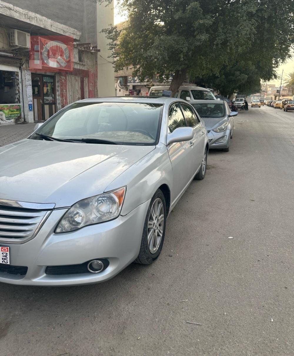 تويوتا أفالون